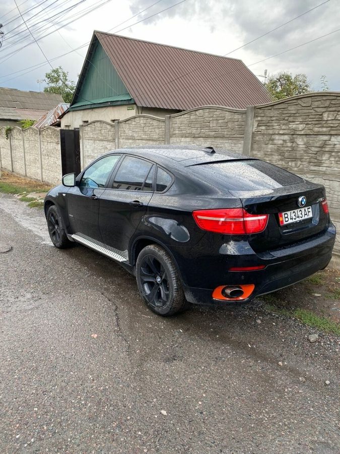 BMW X6
