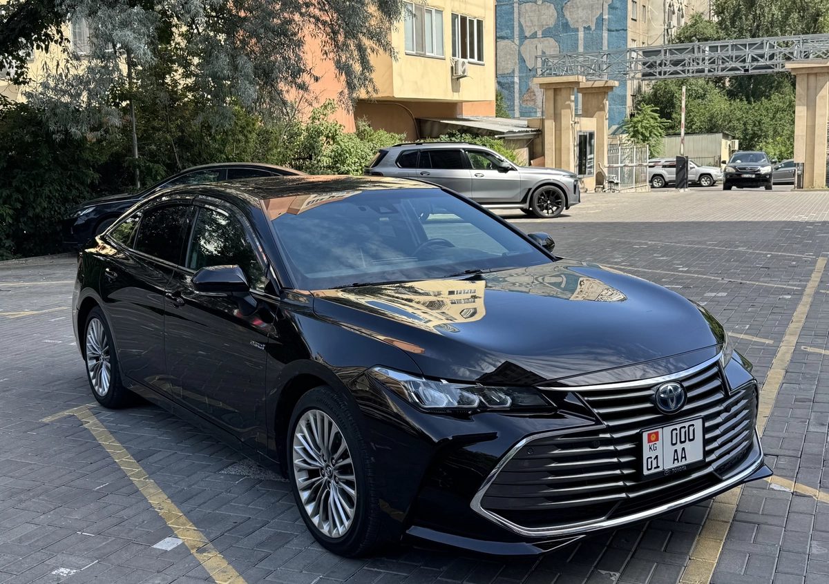 Toyota Avalon V 2019