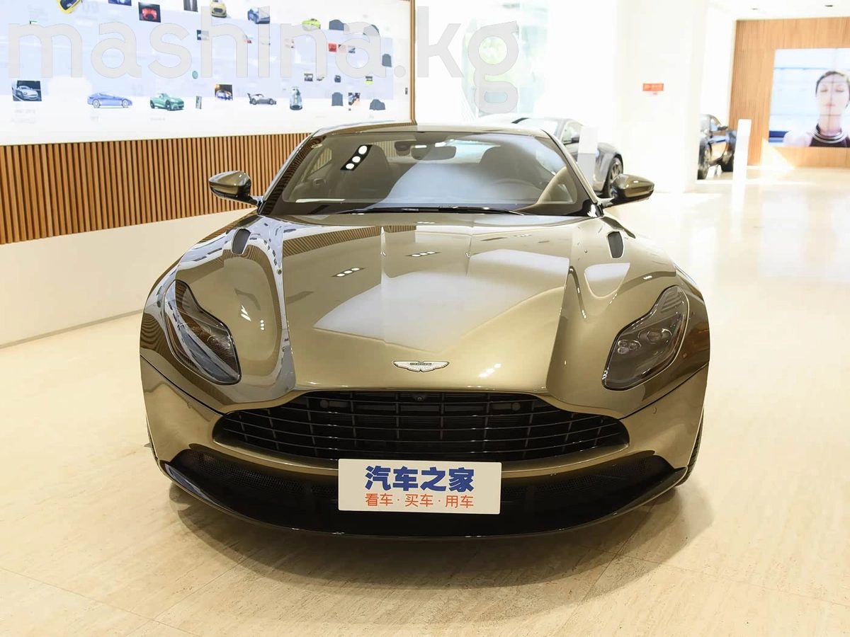Aston Martin DB11 2026
