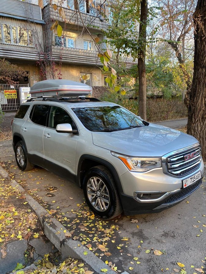 GMC Acadia