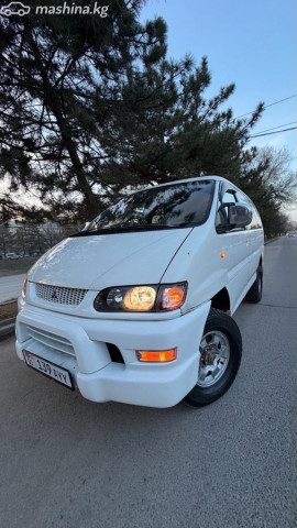 Mitsubishi Delica