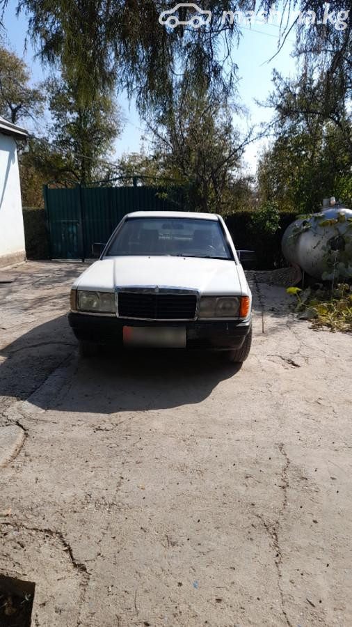 Mercedes-Benz 190 (W201)