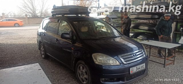 Toyota Avensis Verso