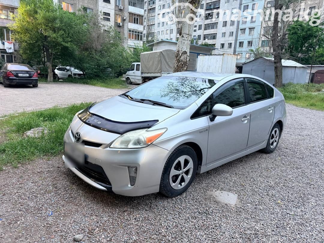 Toyota Prius III Рестайлинг (XW30)