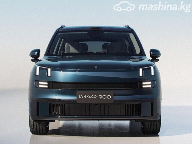 Lynk &amp; Co 900