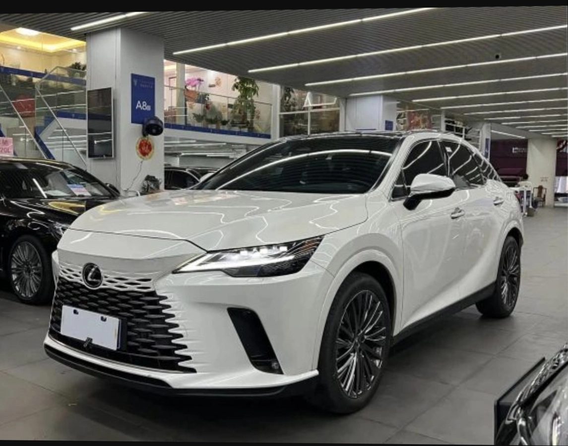 Lexus RX V 2026