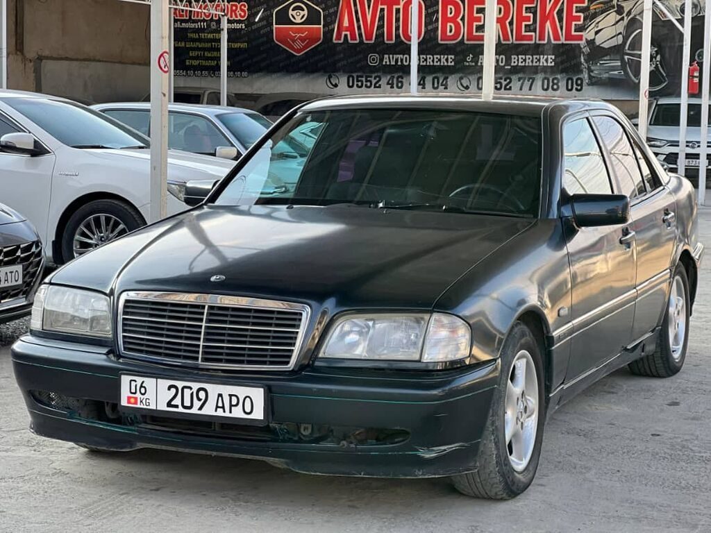 Mercedes-Benz C-Class