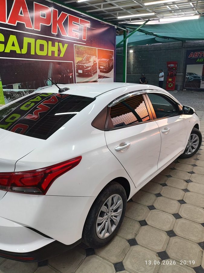 Hyundai Accent