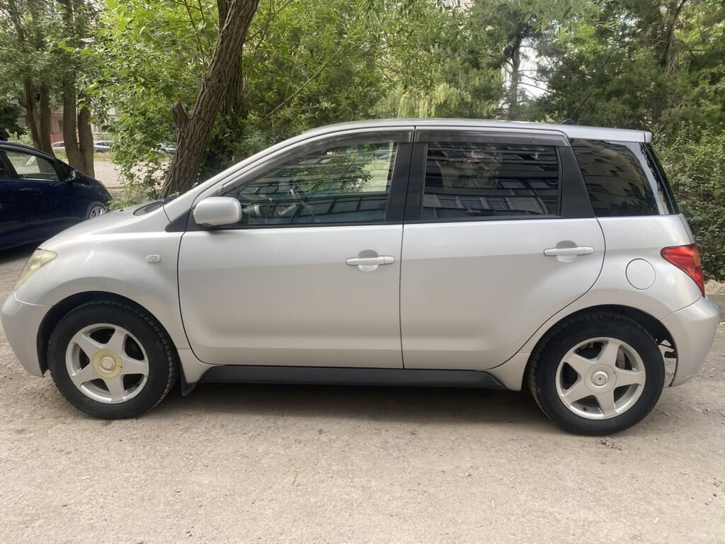 Toyota Ist