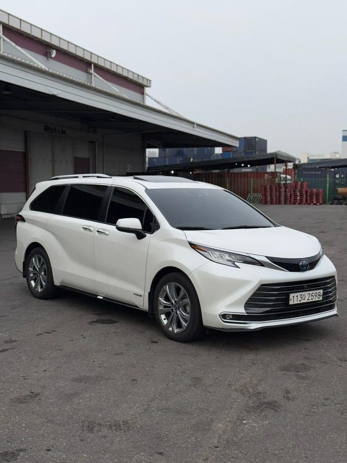 Toyota Sienna