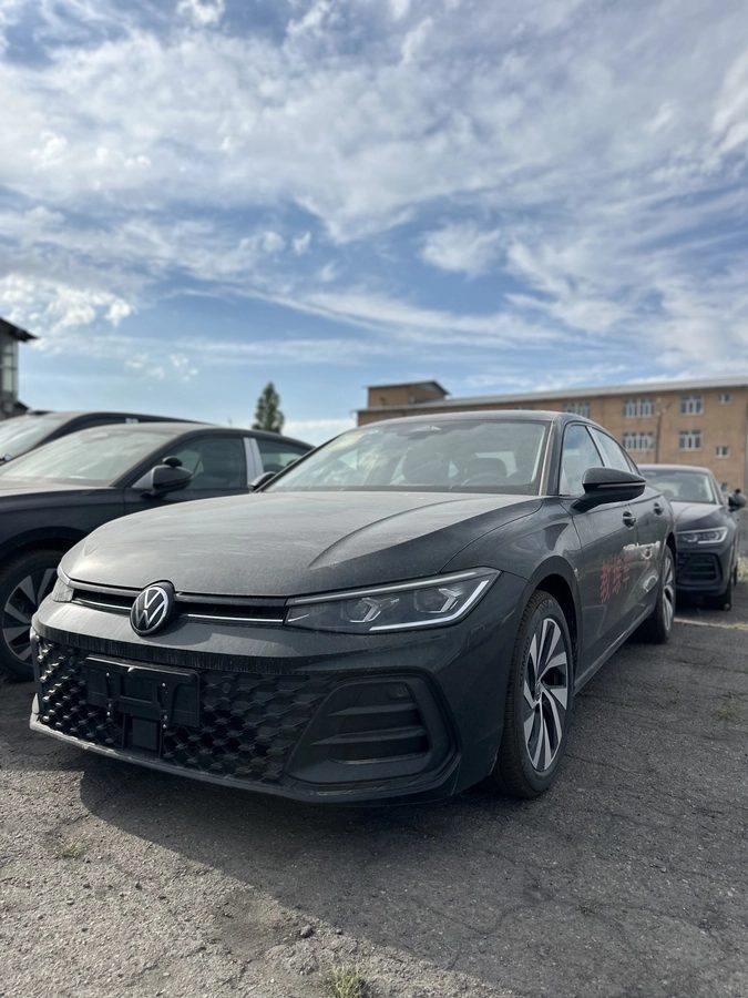 Volkswagen Passat B8 Рестайлинг 2025