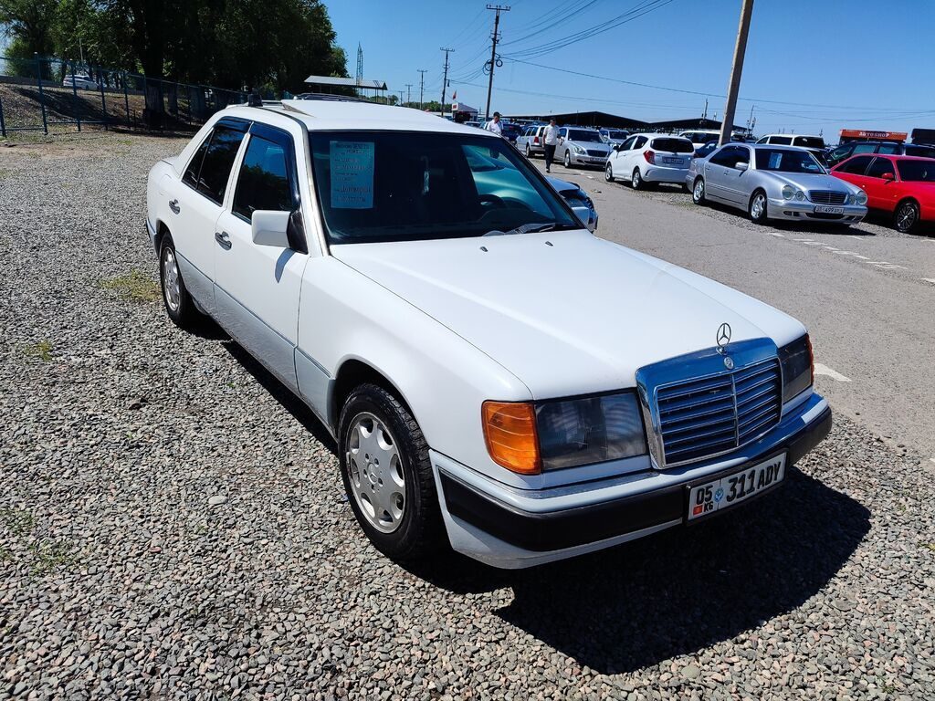 Mercedes-Benz W124
