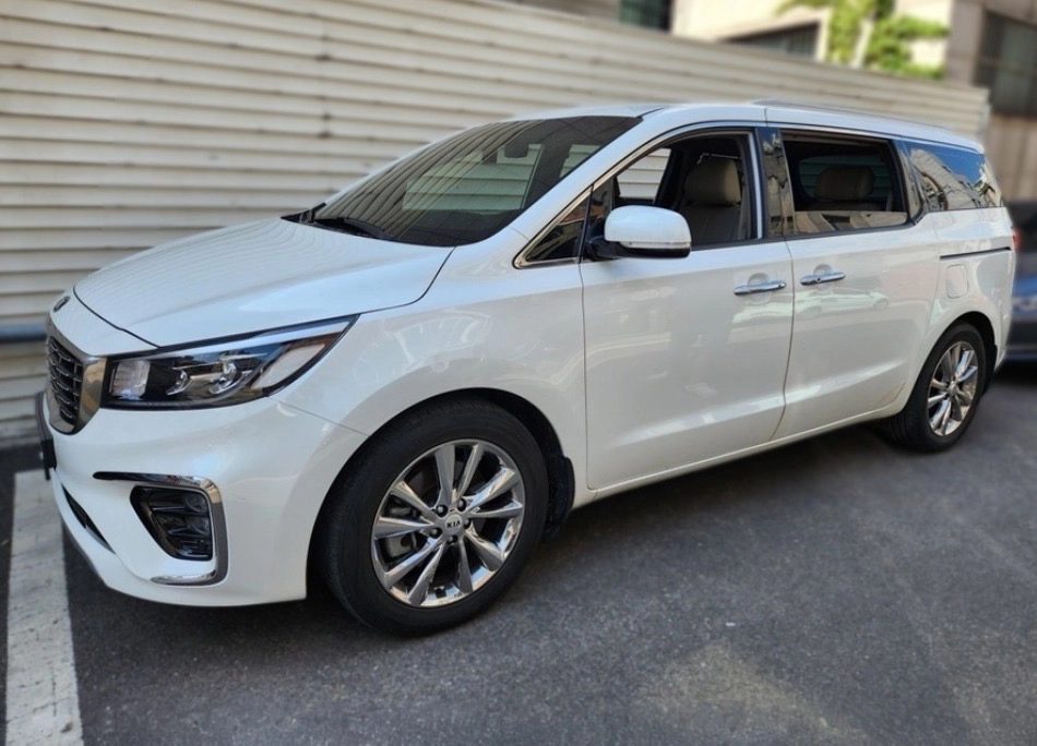 Kia Carnival III 2020