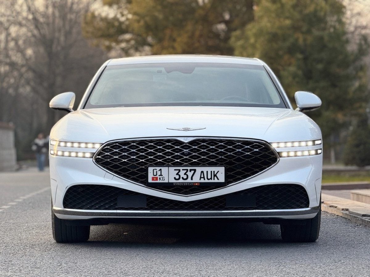 Genesis G90 II
