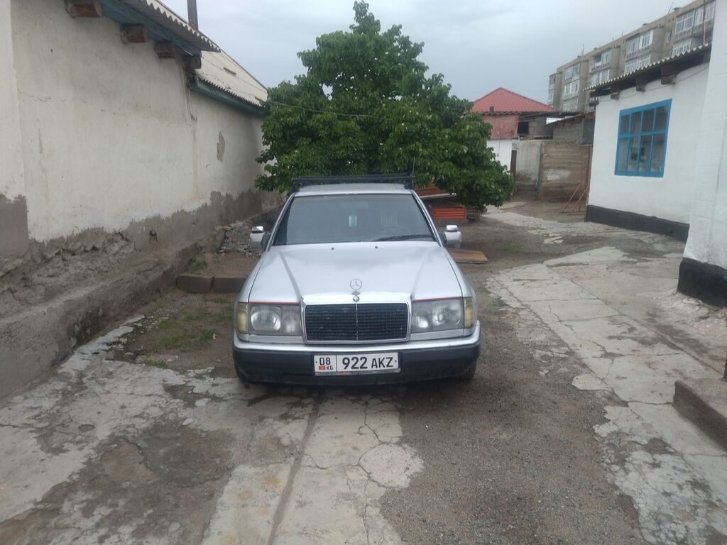 Mercedes-Benz W124