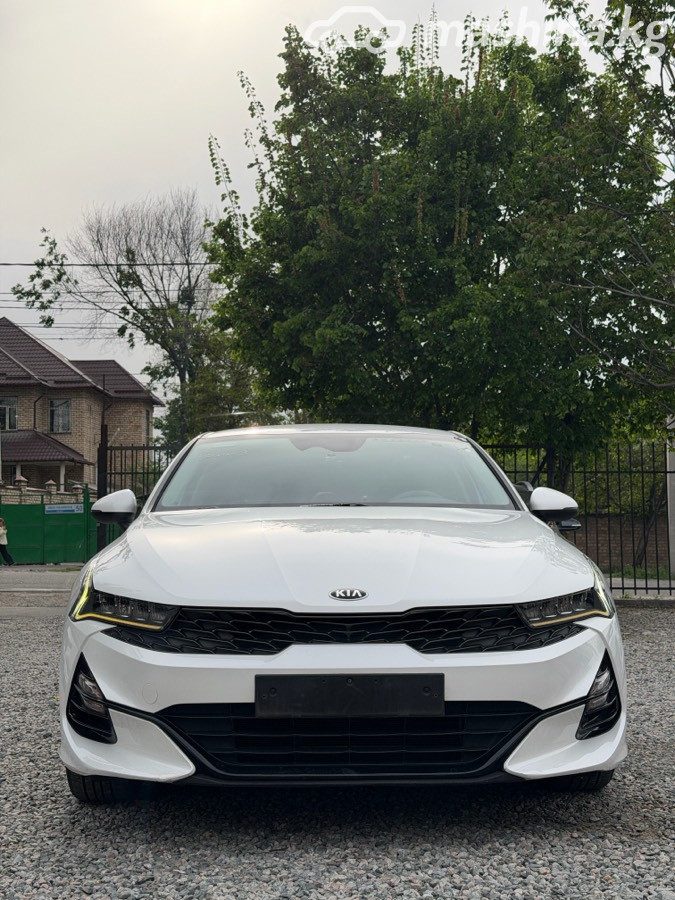 Kia K5 III