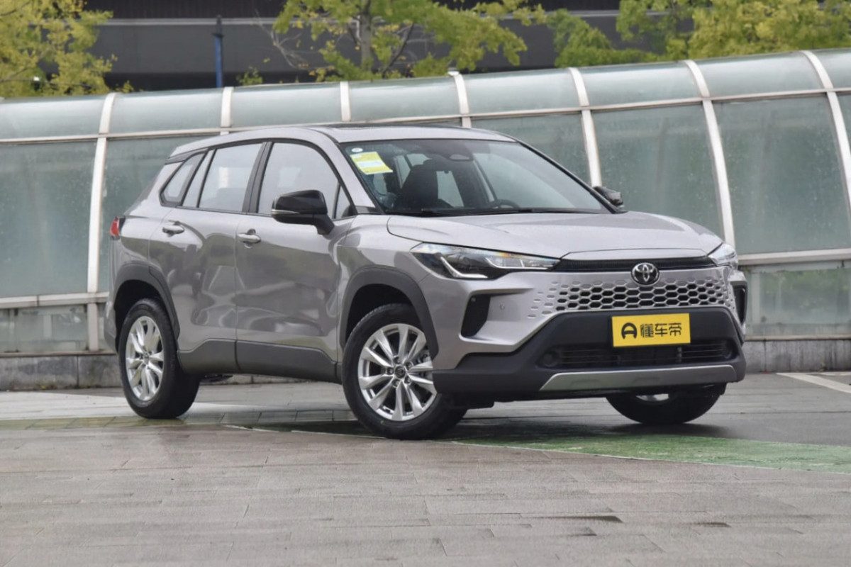 Toyota Corolla Cross I