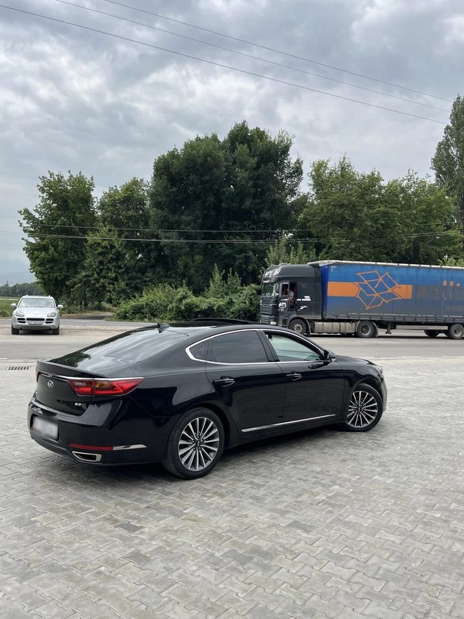 Kia K7 YG (II) 2017