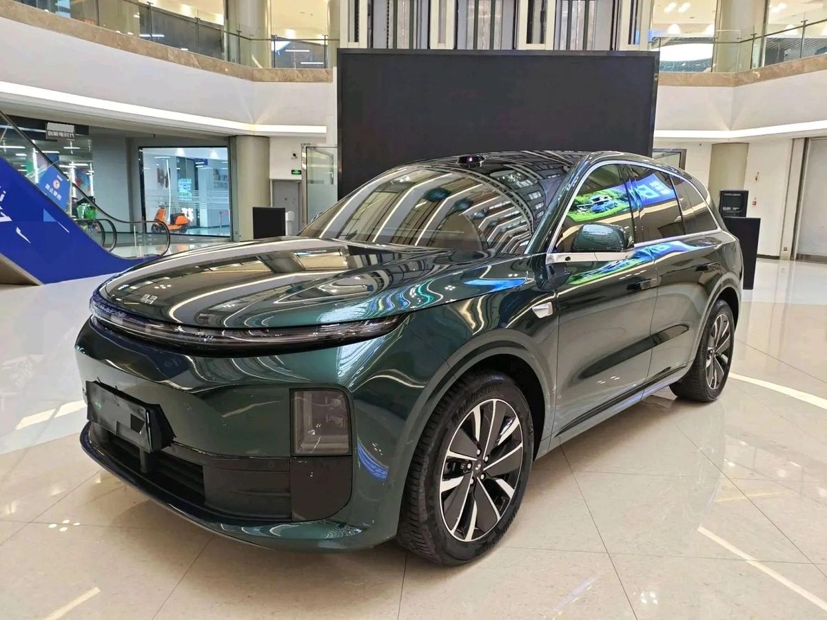LiXiang L6 2025