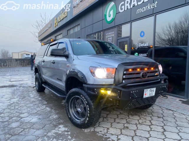 Toyota Tundra