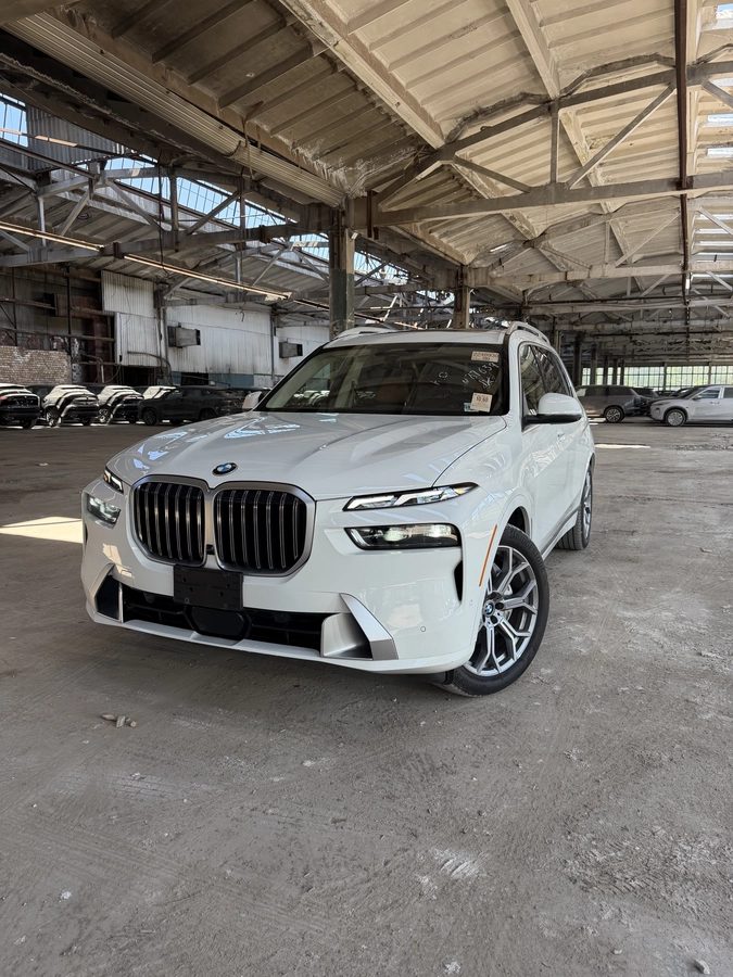 BMW X7 I (G07) Рестайлинг 2022