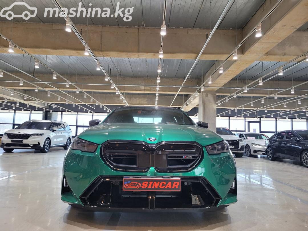 BMW M5 VII (G90)