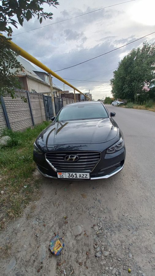 Hyundai Grandeur