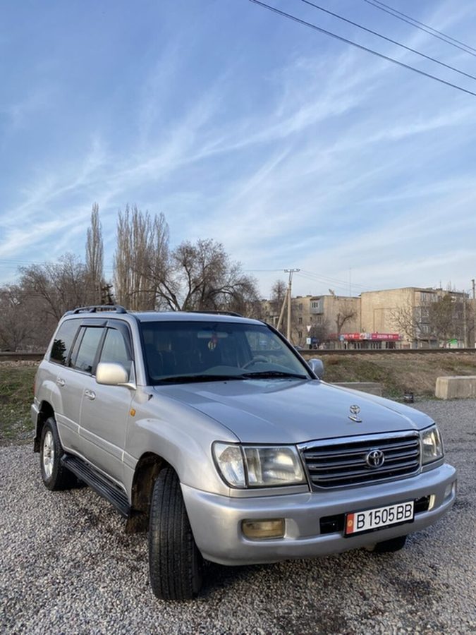 Toyota Land Cruiser