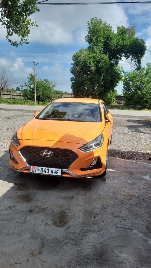 Hyundai Sonata