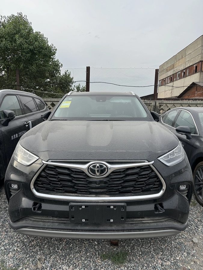 Toyota Highlander IV (U70) 2026