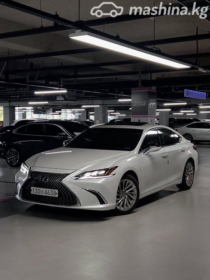 Lexus ES