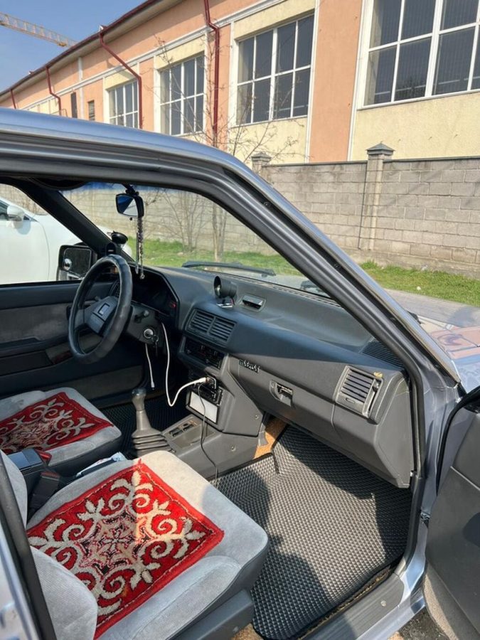 Mazda 626