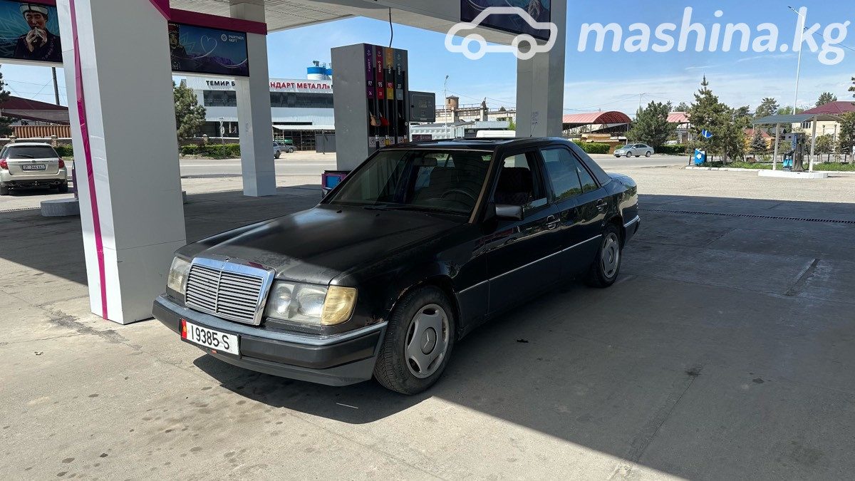 Mercedes-Benz W124