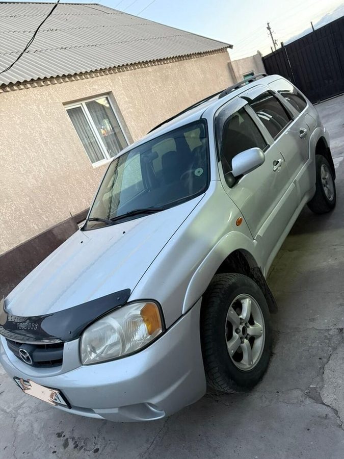 Mazda Tribute