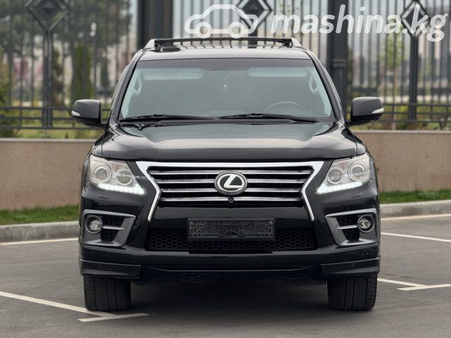 Lexus LX