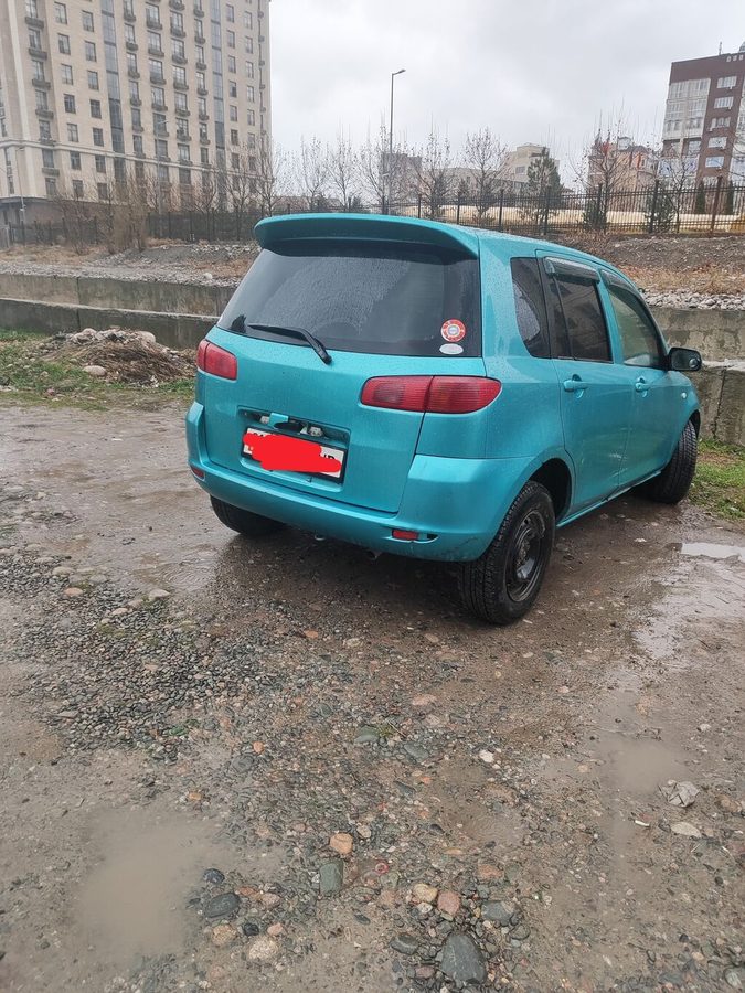 Mazda Demio