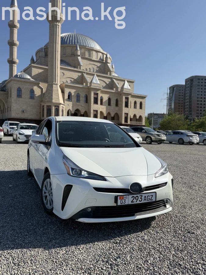 Toyota Prius IV (XW50) 2019
