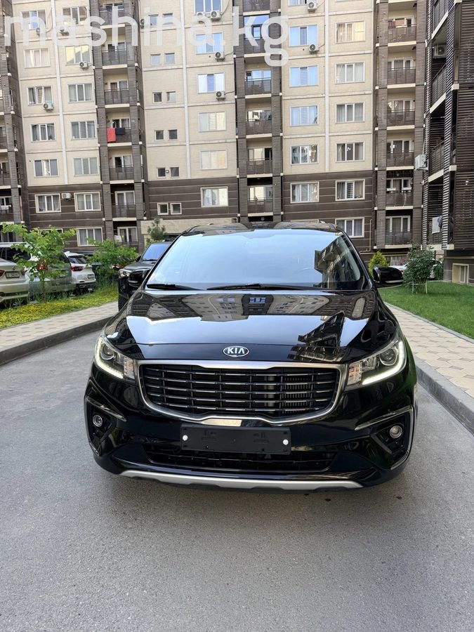 Kia Carnival III 2020