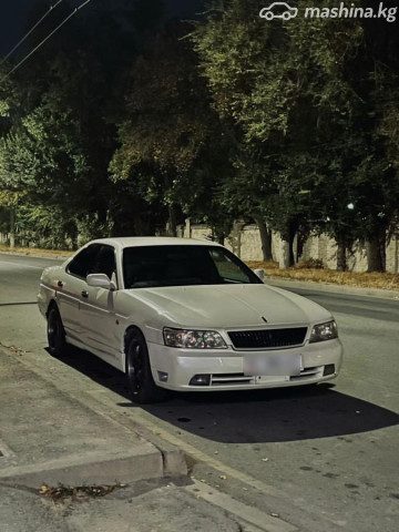 Nissan Laurel