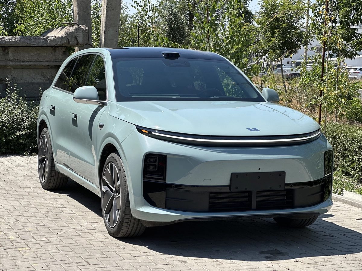 LiXiang L6 2025