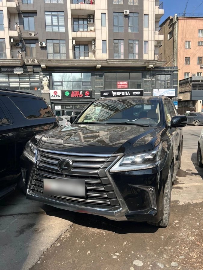 Lexus LX III Рестайлинг 2 2019