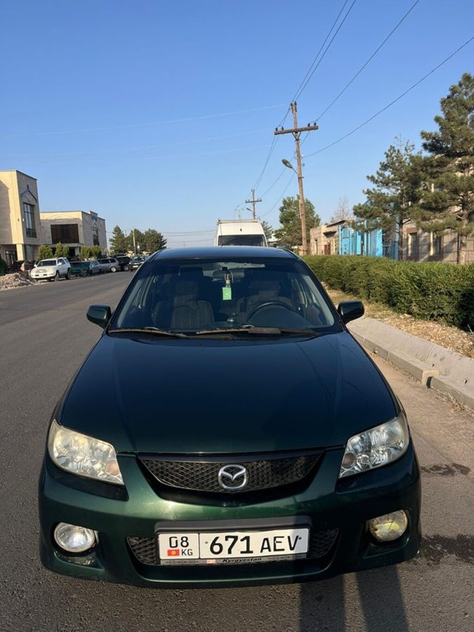 Mazda 323