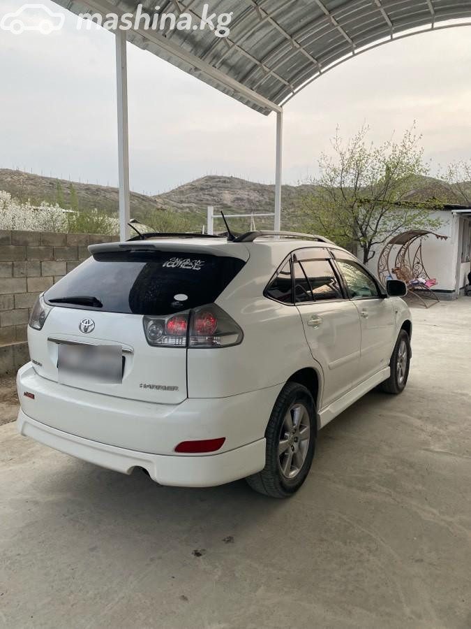 Toyota Harrier II (XU30)