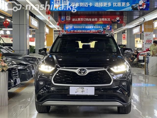 Toyota Highlander IV (U70)
