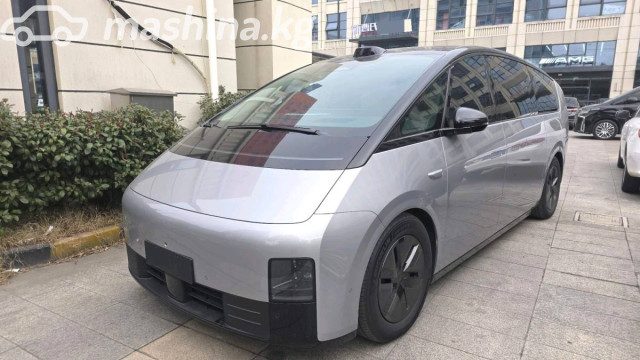 LiXiang Mega
