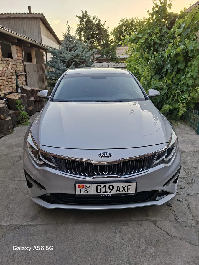 Kia K5 III 2021