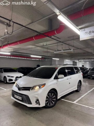 Toyota Sienna