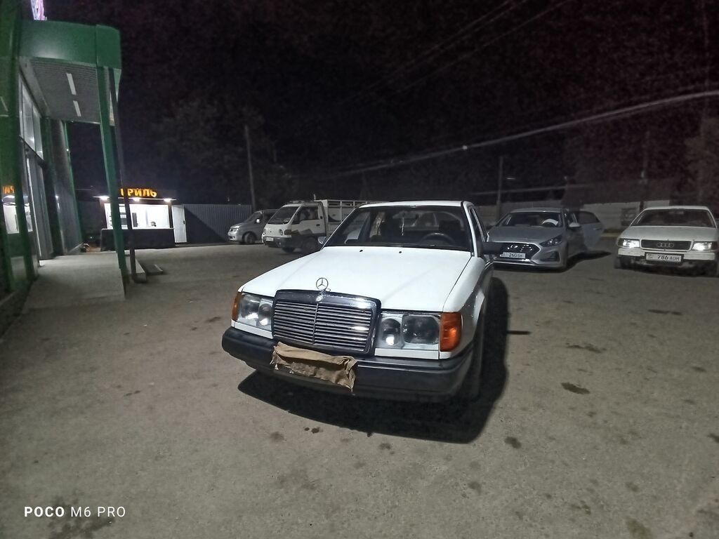 Mercedes-Benz W124