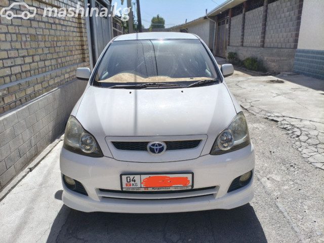 Toyota Ipsum
