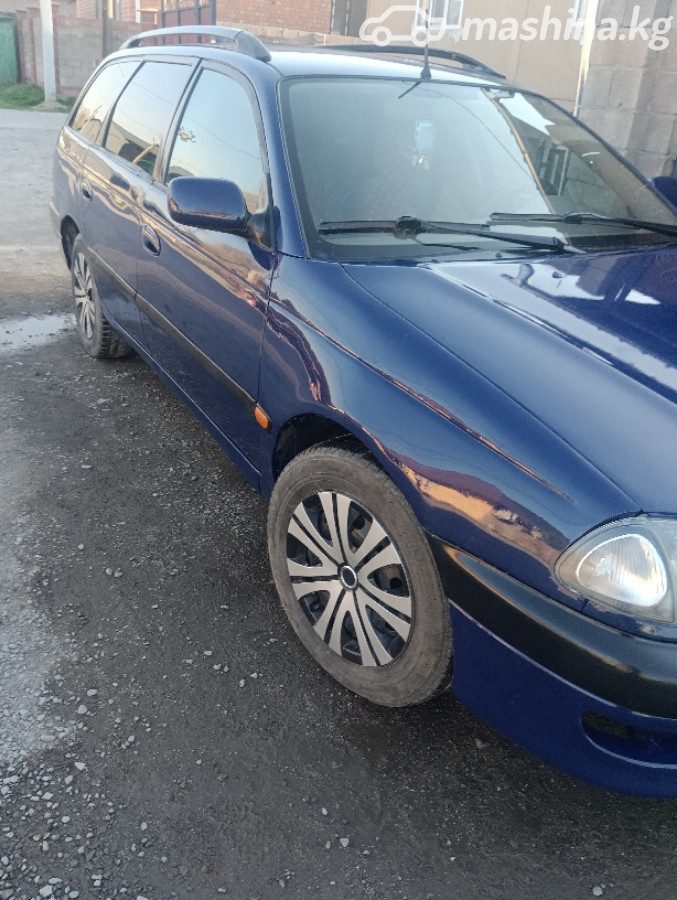 Toyota Avensis I Рестайлинг